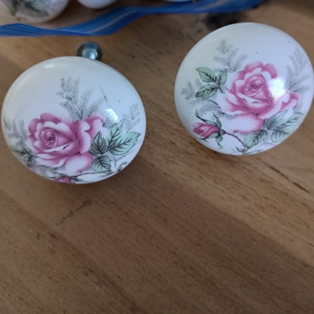 Cabinet Knobs with Pink Roses sold in Packs of six(6)